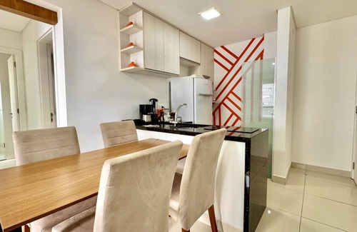 Bigorrilho Apartamento | Wonderful and High 2 Bedroom Condominium Club Sky