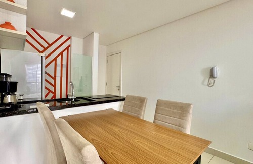 Bigorrilho Apartamento | Wonderful and High 2 Bedroom Condominium Club Sky