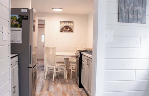Harrison Cabina | Wonderful cabin with AC in charming Harrison, MI