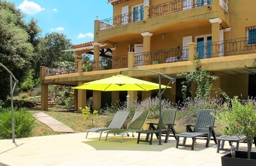 Montfort-sur-Argens Casa | Casa de vacaciones privada con A/C, piscina privada, WIFI, TV, terraza, vista panorámica