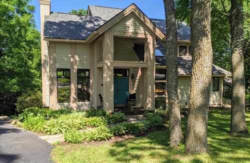 The Galena Territory Casa | Wonderful Home Away From Home