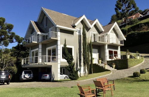 Recanto Araucaria Casa | Wonderful house in Campos do Jordão