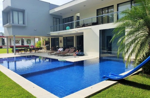 Frade Casa | Wonderful house in Porto Frade