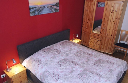Steinwarder Apartamento | Wonderful location! Upscale apartment with terrace directly to the lake!