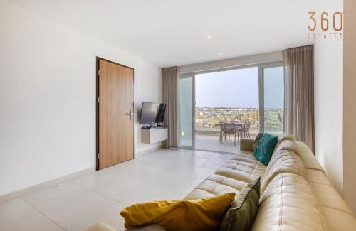 Pieta Apartamento | Wonderful marina 3BR home, with LUX interior w/AC by 360 Estates