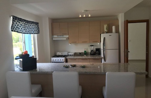 Veron Condominio | Hermosa casa en Punta Cana