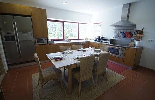 Fornelos Villa | Wonderful Ponte De Lima Villa | 6 Bedrooms | Casa Alberto | Private Pool & Gym | North Portugal