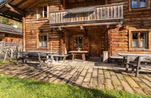 Untertauern Casa | Preciosa casa de vacaciones privada para 17 personas con WIFI, TV, balcón y aparcamiento