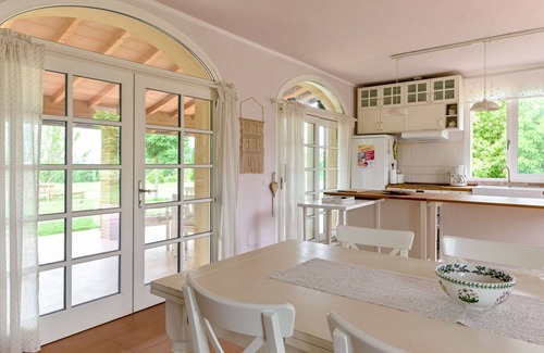 Roccastrada Casa | Maravillosa casa de vacaciones privada con WIFI, A/C, TV, patio, vista panorámica, aparcamiento
