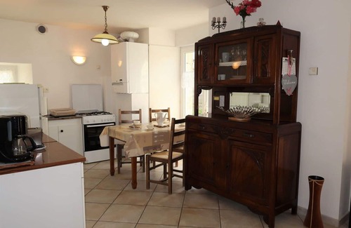 Ploemeur Casa | Maravillosa casa de vacaciones privada para 4 personas con TV, mascotas permitida y aparcamiento