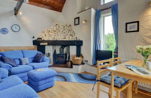 Brynsiencyn Casa | Casa de vacaciones privada con WIFI, TV, patio, mascotas permitida, vista panorámica, aparcamiento