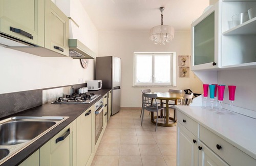 Plemmirio Villa | Estupenda casa de vacaciones privada con piscina privada, WIFI, A/C, TV, terraza y aparcamiento