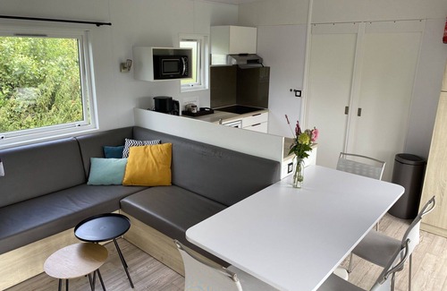 De Veenhoop Casa | Estupenda casa de vacaciones privada con WIFI, TV, terraza, mascotas permitida y aparcamiento