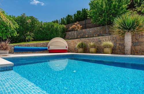 Benitachell Villa | Casa de vacaciones privada con A/C, piscina privada, bañera de hidromasaje, WIFI, TV, patio