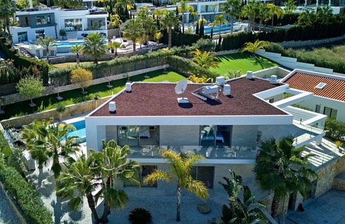 Benitachell Villa | Casa de vacaciones privada con A/C, piscina privada, bañera de hidromasaje, WIFI, TV, patio
