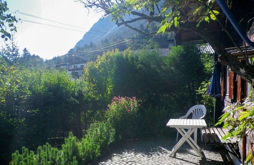 Trins Casa | Maravillosa casa de vacaciones privada con TV, terraza, vista panorámica y aparcamiento