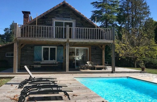 Saint-Julien-en-Born Casa | Casa de vacaciones privada con WIFI, piscina privada, terraza, mascotas permitida, aparcamiento