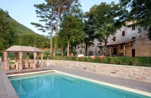 Nerbisci Villa | Casa de vacaciones privada con WIFI, piscina privada, A/C, TV, patio, vista panorámica