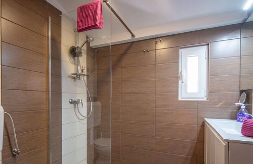 Lic Casa | Wonderful private villa with private pool, WIFI, hot tub, TV, terrace, pets allowed and parking