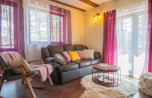 Lic Casa | Wonderful private villa with private pool, WIFI, hot tub, TV, terrace, pets allowed and parking