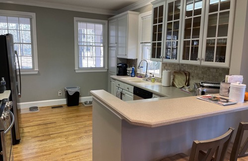 Lake Oconee Cabaña | Wonderful Reynolds Lake Oconee Cottage! 3 bed/2.5 bath, Lake, Pool, Tennis, Golf