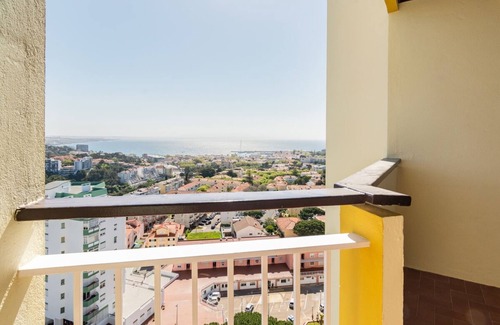 Cascais Apartamento | Wonderful Studio in Cascais With Sea View