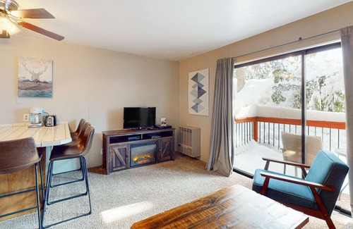 Yosemite National Park Apartamento | Wonderful studio with balcony - inside Yosemite National Park