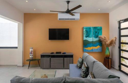 Área de La Veleta Villa | Wonderful Tropical Home 3BR, Garden, Private Pool.