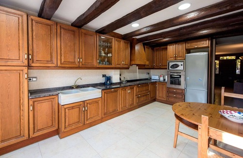 La Seu d'Urgell Casa | Casa de vacaciones con piscina privada, WIFI, TV, terraza, mascotas permitida, aparcamiento