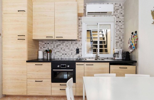 Los Alcázares Casa | Estupenda casa de vacaciones para 4 personas con WIFI, piscina, A/C, TV, terraza y aparcamiento