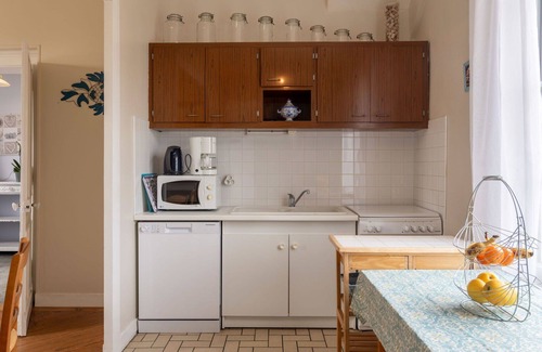 Valmont Casa | Maravillosa casa de vacaciones para 6 personas con WIFI, TV, mascotas permitida y aparcamiento