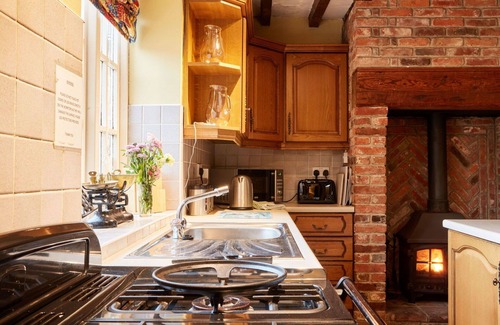 Dalbury Lees Casa | Estupenda casa de vacaciones para 10 personas con WIFI, TV y aparcamiento