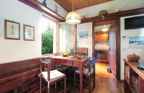 Nevegal Casa | Wonderful villa for 6 guests with WIFI, TV, terrace and pets allowed