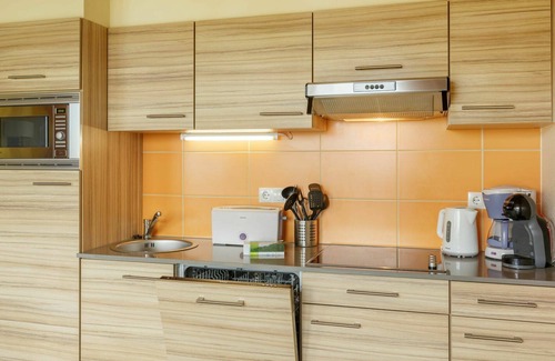 Nohfelden Casa | Maravillosa casa de vacaciones para 6 personas con WIFI, piscina, TV, terraza y aparcamiento