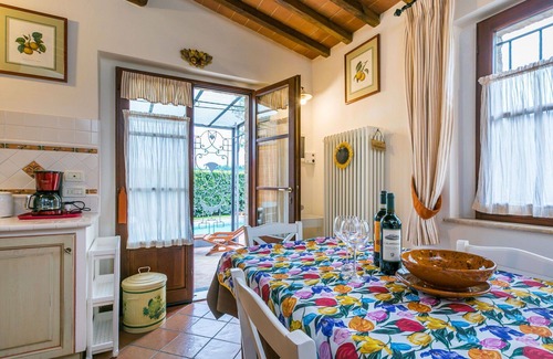 San Gimignano Villa | Preciosa casa de vacaciones con jacuzzi, WIFI, piscina privada, TV, terraza, aparcamiento