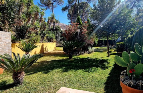 Xativa Villa | Gran villa con piscina cerca de la hermosa ciudad, ideal para familias y grupos
