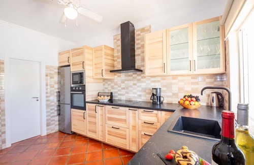 Sesmarias Villa | WONDERFUL VILLA WITH PRIVATE HEATABLE SWIMMING POOL, FREE WIFI, & AIR CON