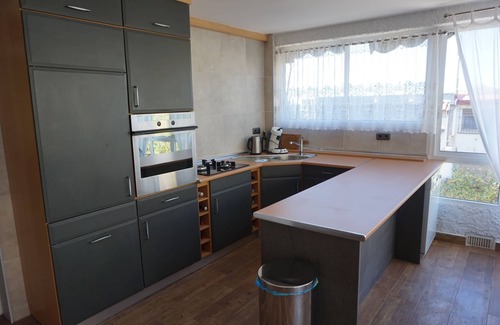 Coveta Fuma Chalet De Esquí | WONDERFULL CHALET 6 PERS., BBQ, 400 MTR. DESDE LA PLAYA, GRAN JARDÍN, SUNBEDS