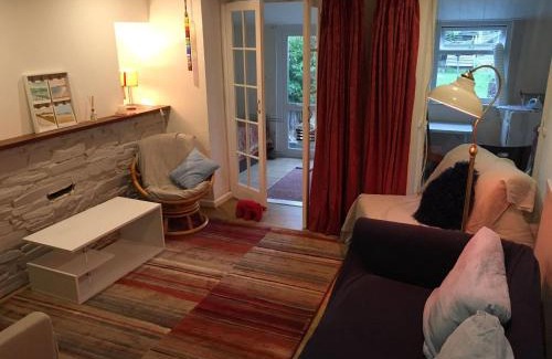 Boscundle Casa | Wonderfully Cosy 3BD Home in the Heart of Cornwall