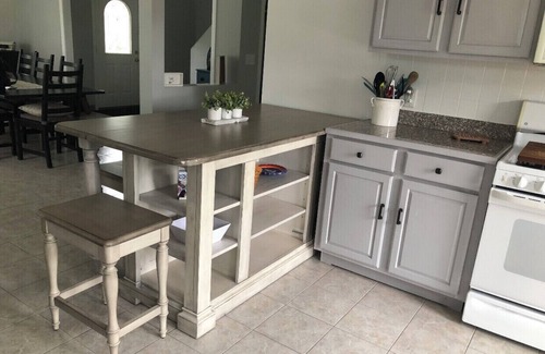 Popponesset Casa | Wonderfully Spacious Poppy beach house walk to water and market place 3BR-4 bath