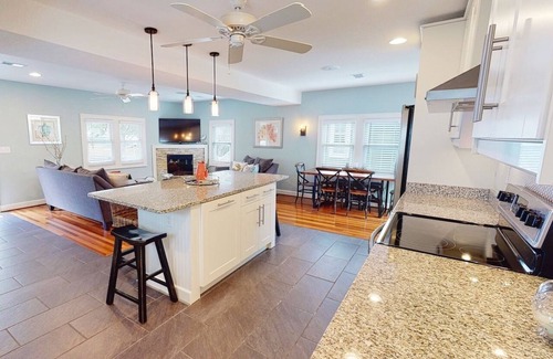 Cape Charles Casa | Distrito histórico de Cape Charles - Maravillosamente renovado - ¡Ideal para familias!