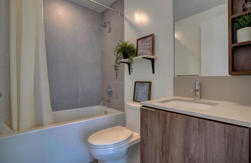 Vaughan Apartamento | Wonderland Apartment in Vaughan