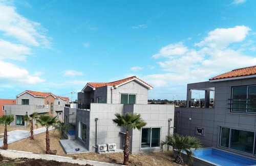 Hallim Casa | Wonderpool pension