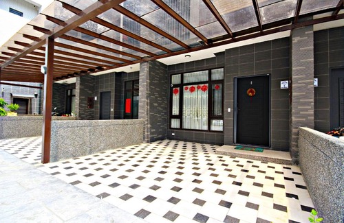 Wujie Casa | Woo Shiba House