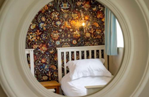 Thornton-le-clay Casa | Wood Cottage