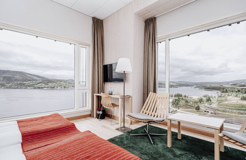 Brumunddal Hotel | Wood Hotel by Frich's