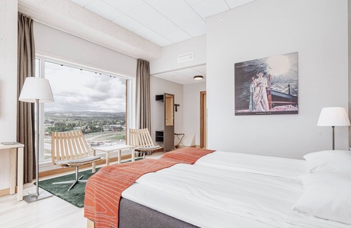 Brumunddal Hotel | Wood Hotel by Frich's