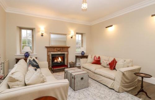 Mangotsfield Casa | Wood Stanway House