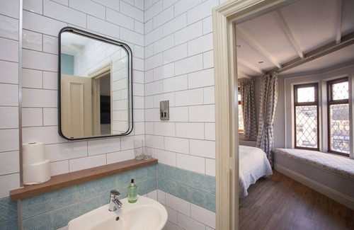 Sidcot Casa | Woodborough Inn