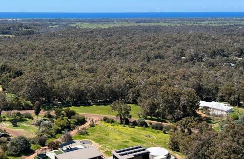 Yallingup Siding Casa | Woodbridge Vista - Heated Pool in Yallingup